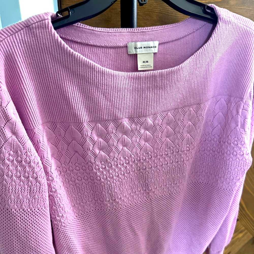 Club Monaco medium weight lilac sweater. Great condition